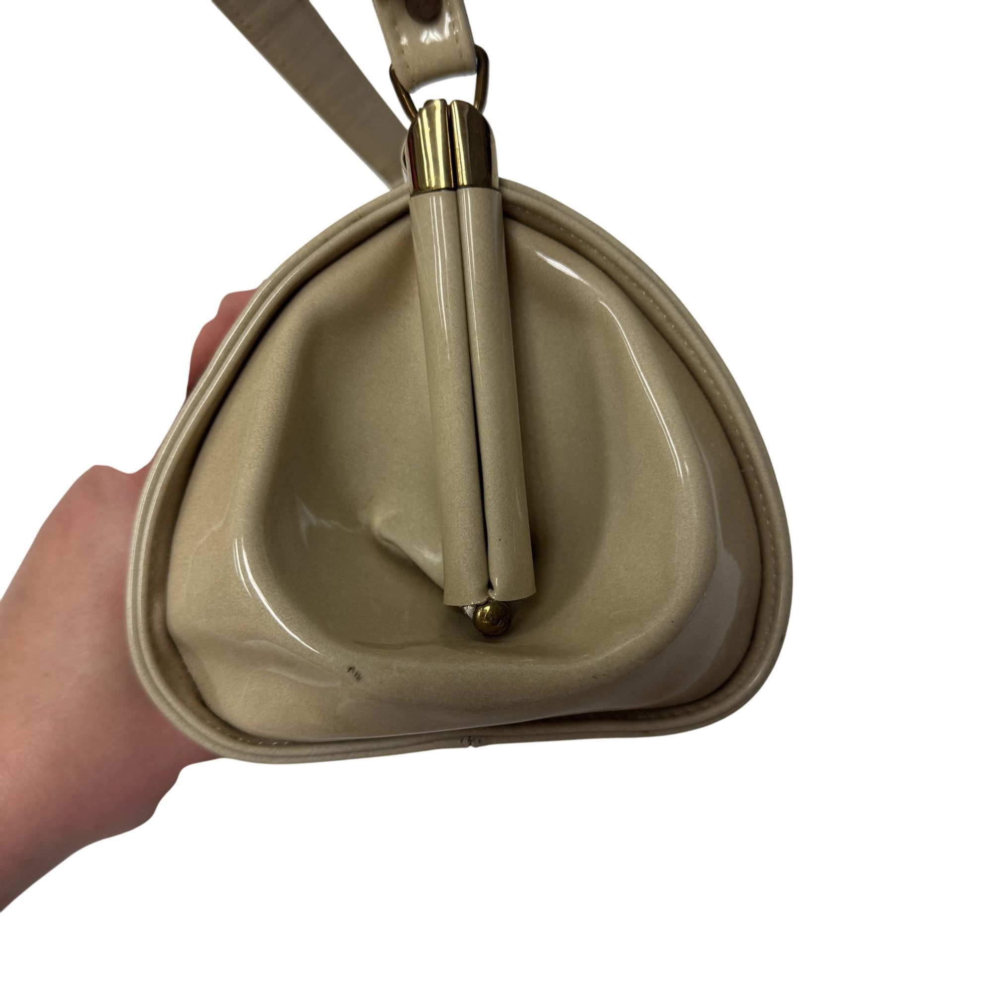 Other Vtg J Miller Tan Beige PATENT Leather Hand Bag Evening Purse Size ONE SIZE - 6 Thumbnail