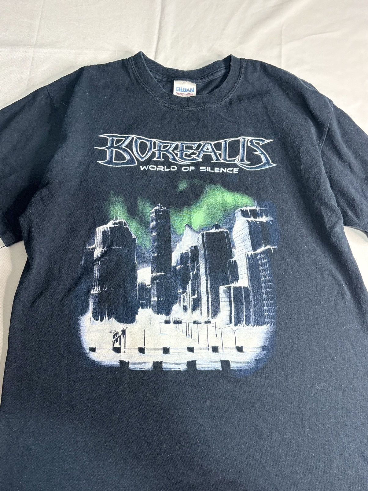 Gildan Borealis “World of Silence” Album Band Tee | $20 Size US M / EU 48-50 / 2 - 3 Thumbnail