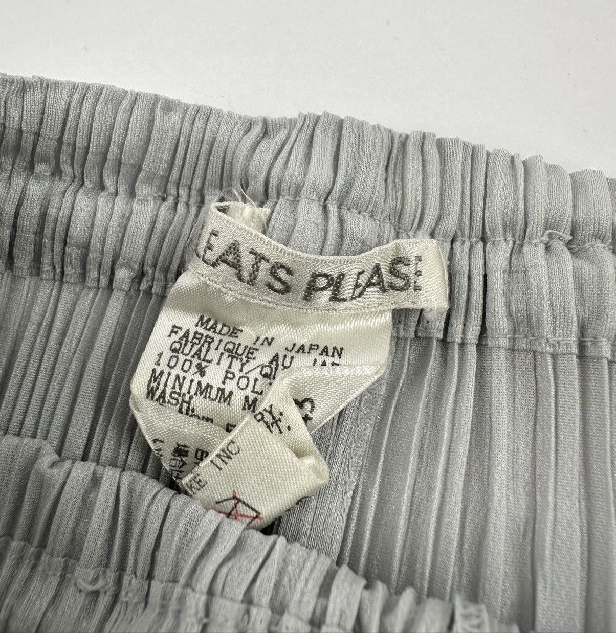 Issey Miyake × Pleats Please Issey Miyake Issey Miyake - Pleats Please - Classic Pleated Trouser Size 24" / US 00 / IT 34 - 9 Thumbnail