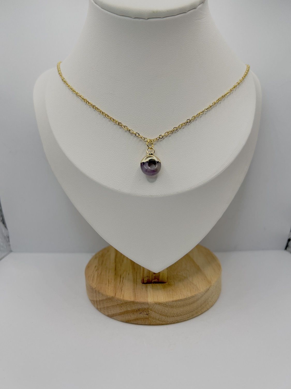 Handmade Purple Round Amethyst Gold Chain Necklace Size ONE SIZE - 1 Thumbnail