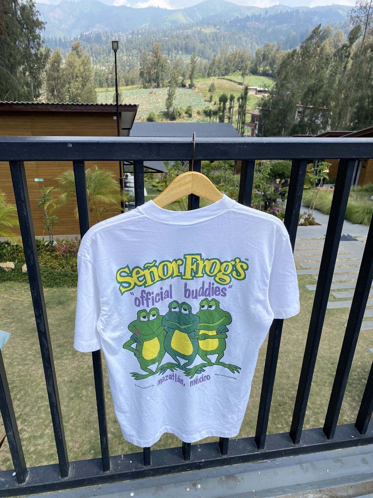 Vintage Tshirt senor frogs Size US M / EU 48-50 / 2 - 2 Thumbnail