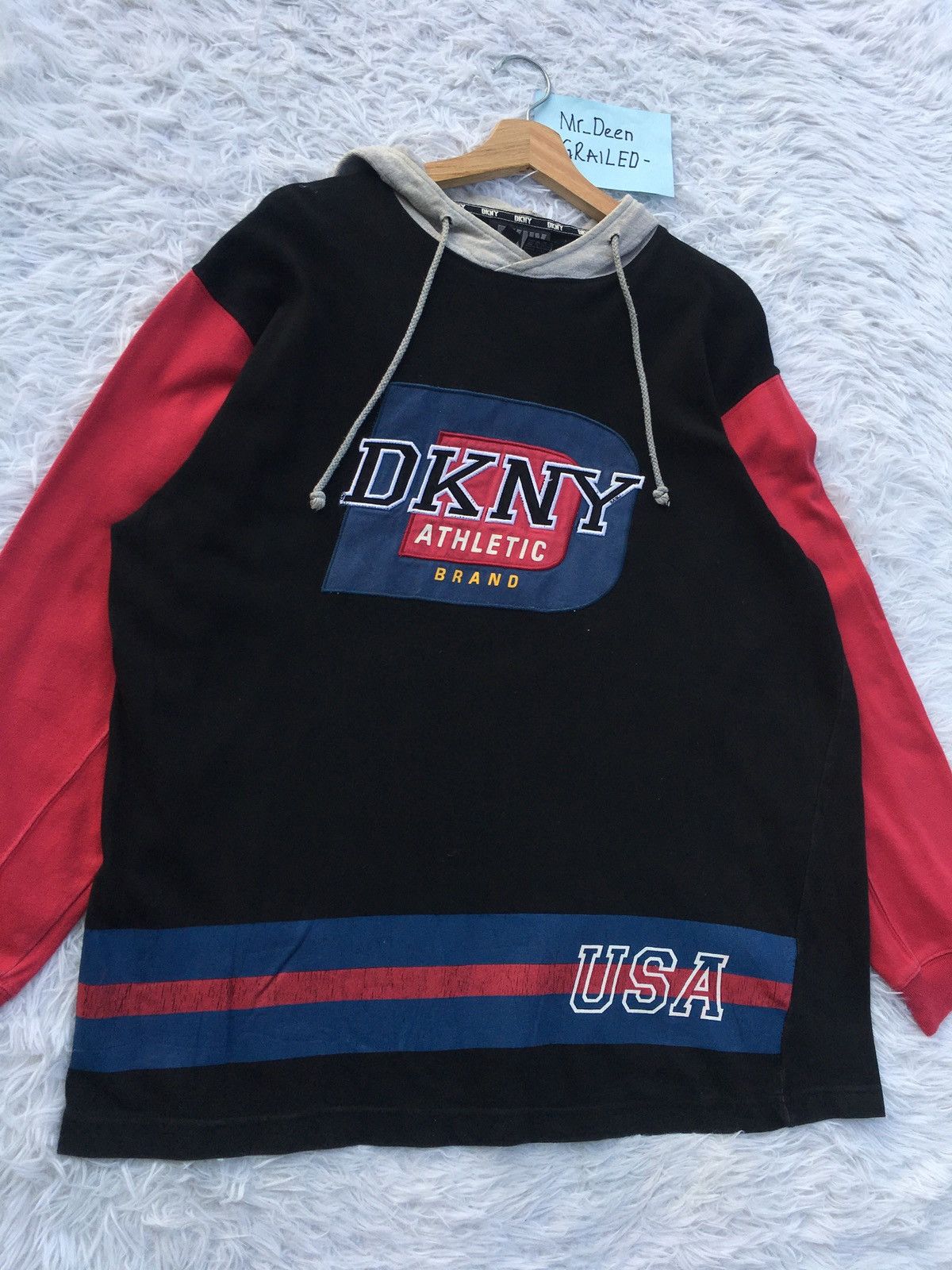 DKNY Vintage DKNY Big Logo Sweater Hoodie Size US M / EU 48-50 / 2 - 6 Thumbnail