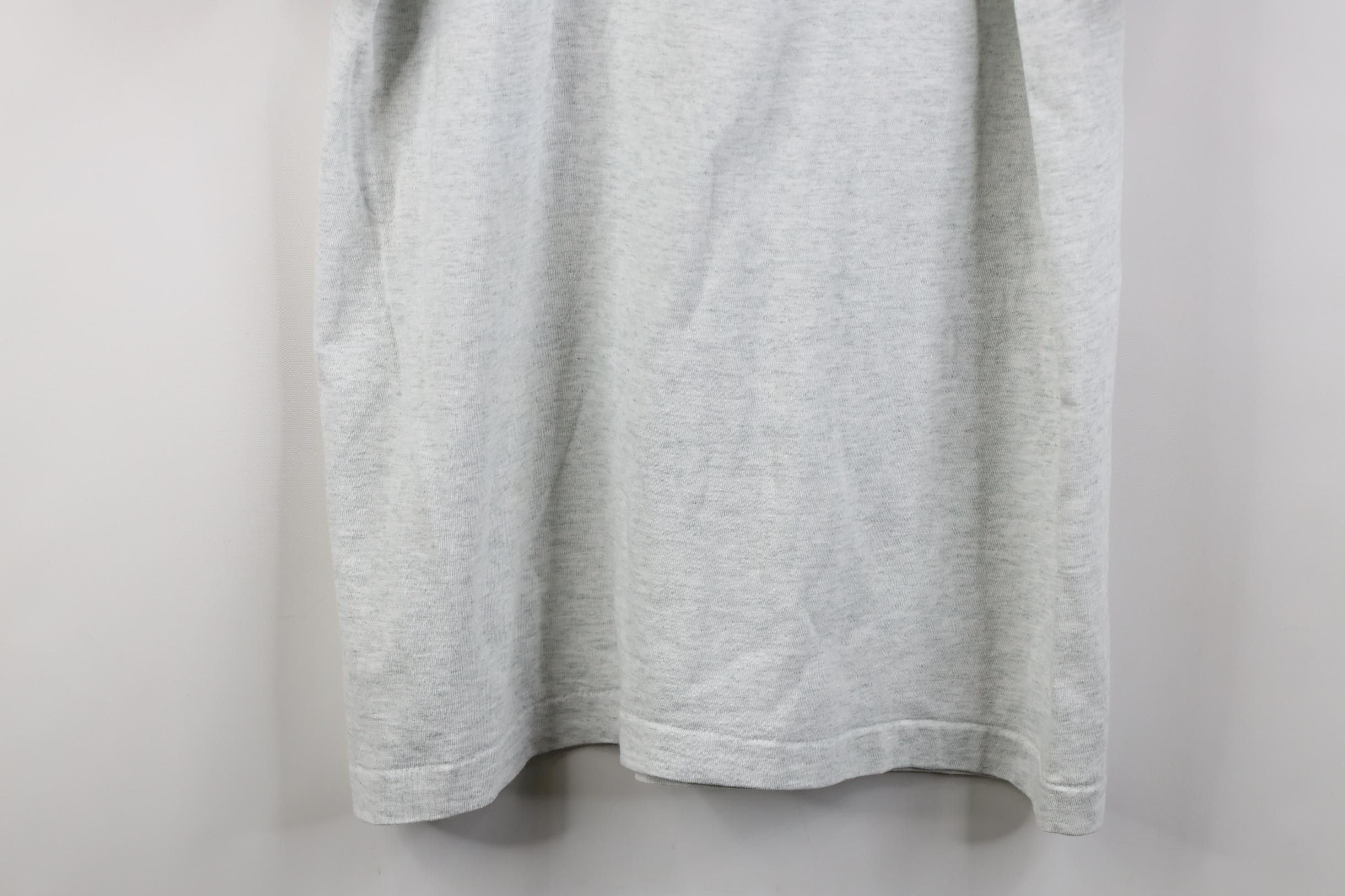 Vintage Vintage 90s Streetwear St Maarten Sailboat T-Shirt Gray USA Size US L / EU 52-54 / 3 - 11 Thumbnail