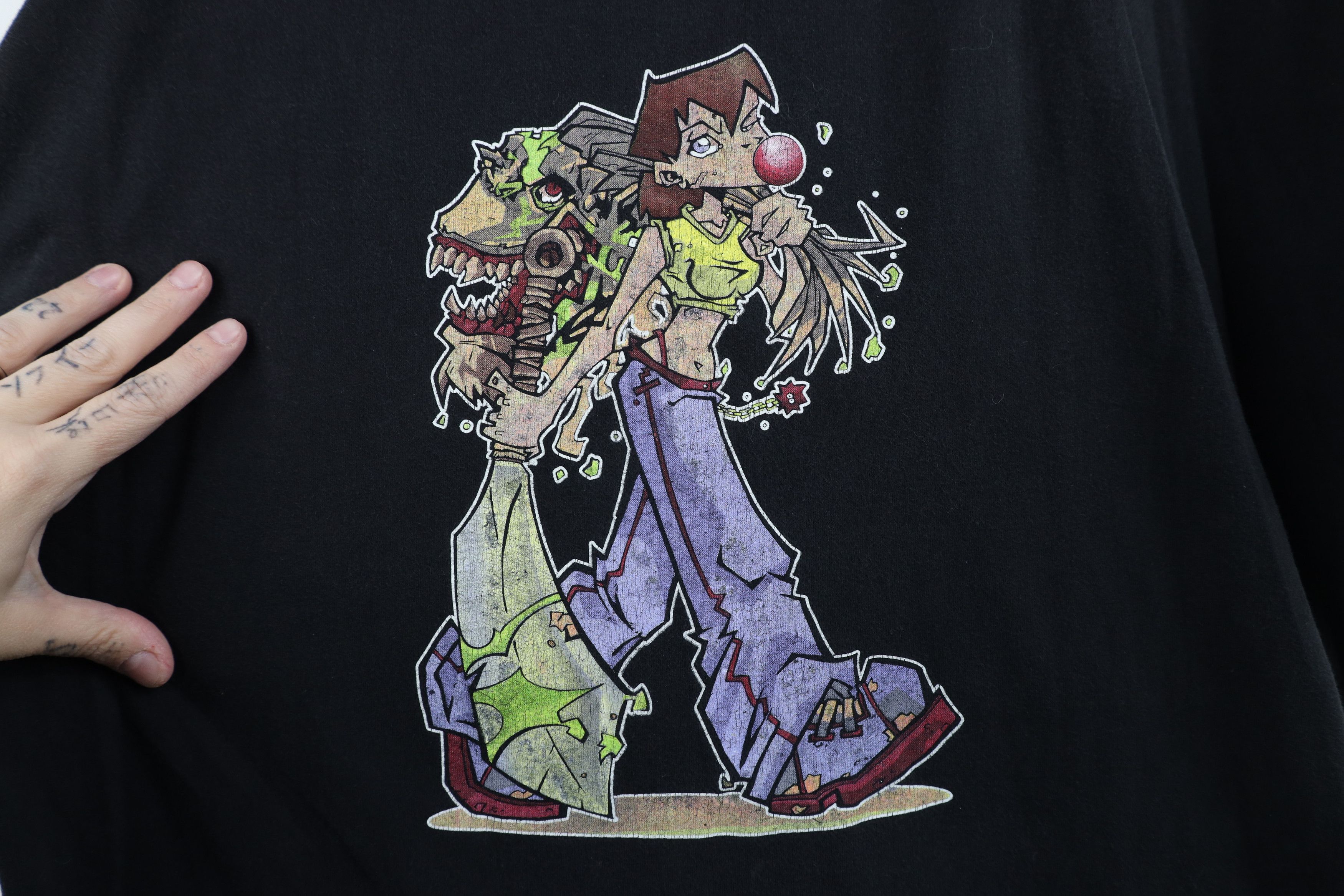 Vintage Vintage Club Comics Graffiti Hip Hop Short Sleeve T-Shirt Size US L / EU 52-54 / 3 - 4 Thumbnail