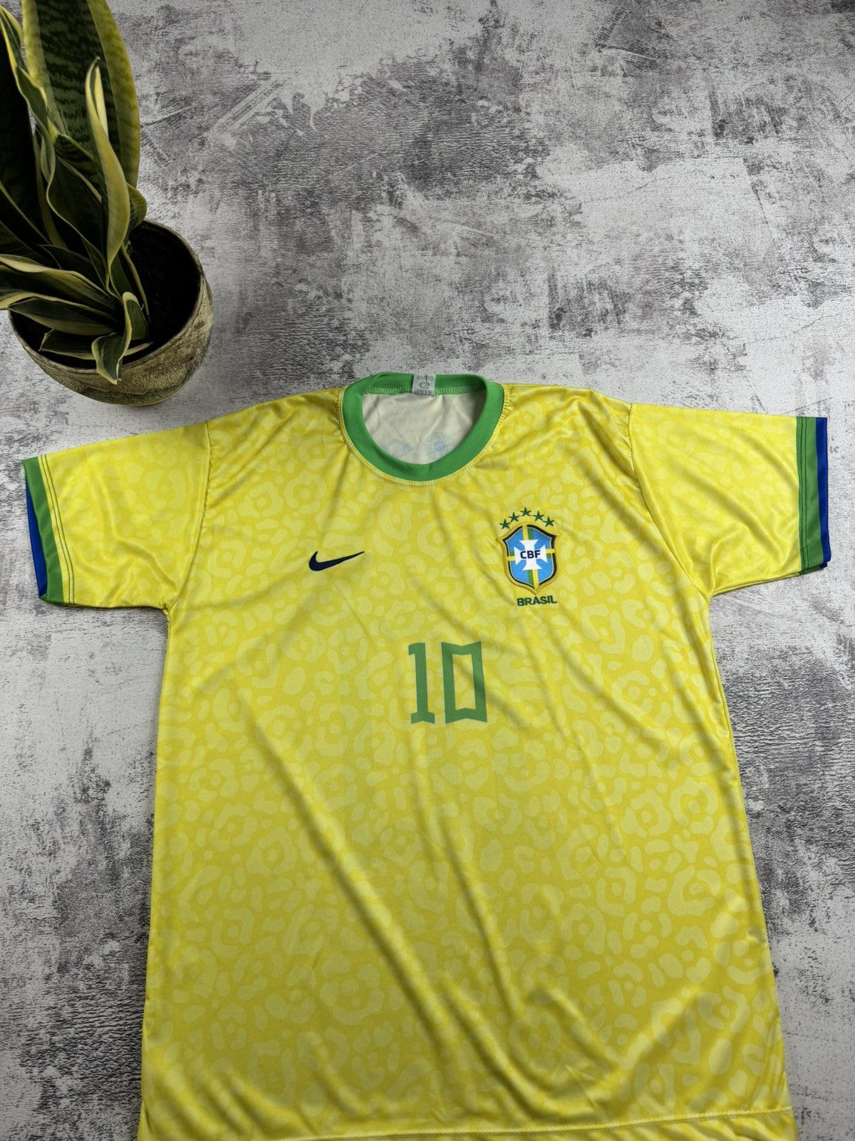 Vintage BRASIL Away National Football Blokecore Tee T Shirt Jersey Size US L / EU 52-54 / 3 - 6 Thumbnail