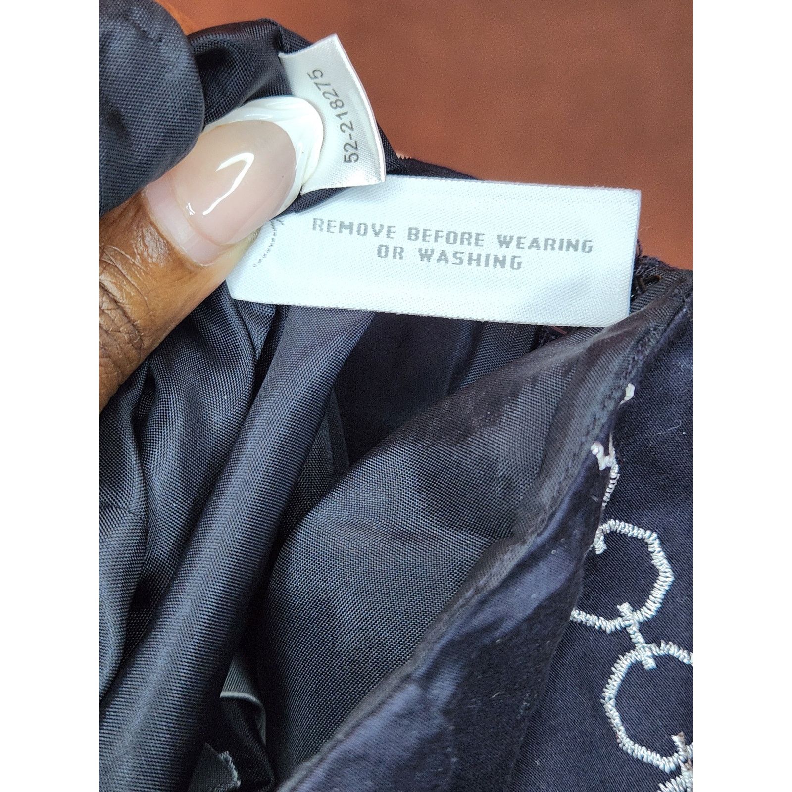 Ann Taylor NWT Ann Taylor Skirt Lined Zip Silver Embroidered 4 Size 27" / US 4 / IT 40 - 5 Thumbnail