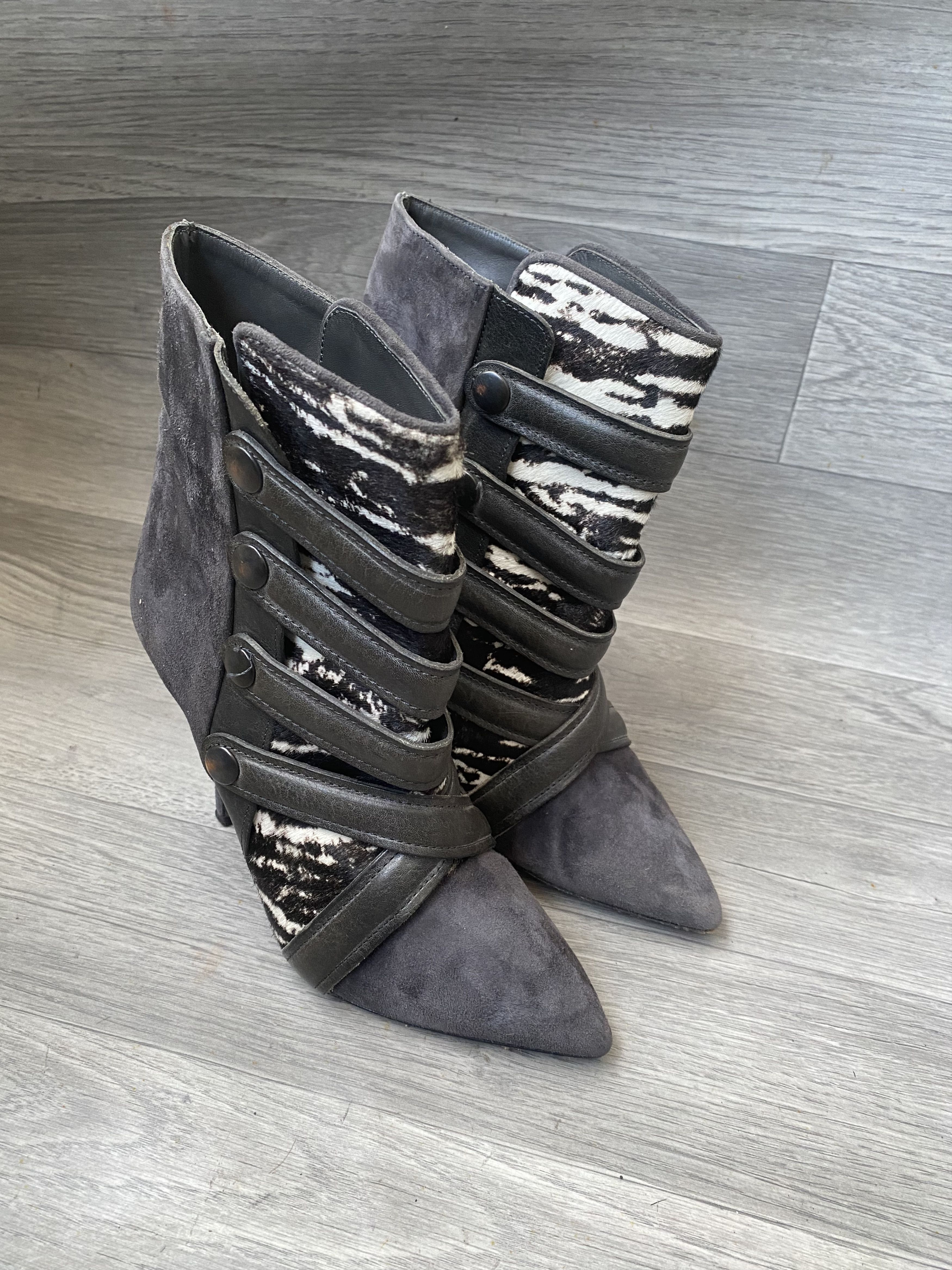 Isabel Marant Isabel marant tacy zebra print heel boots sz 36 Size US 6 / IT 36 - 2 Thumbnail