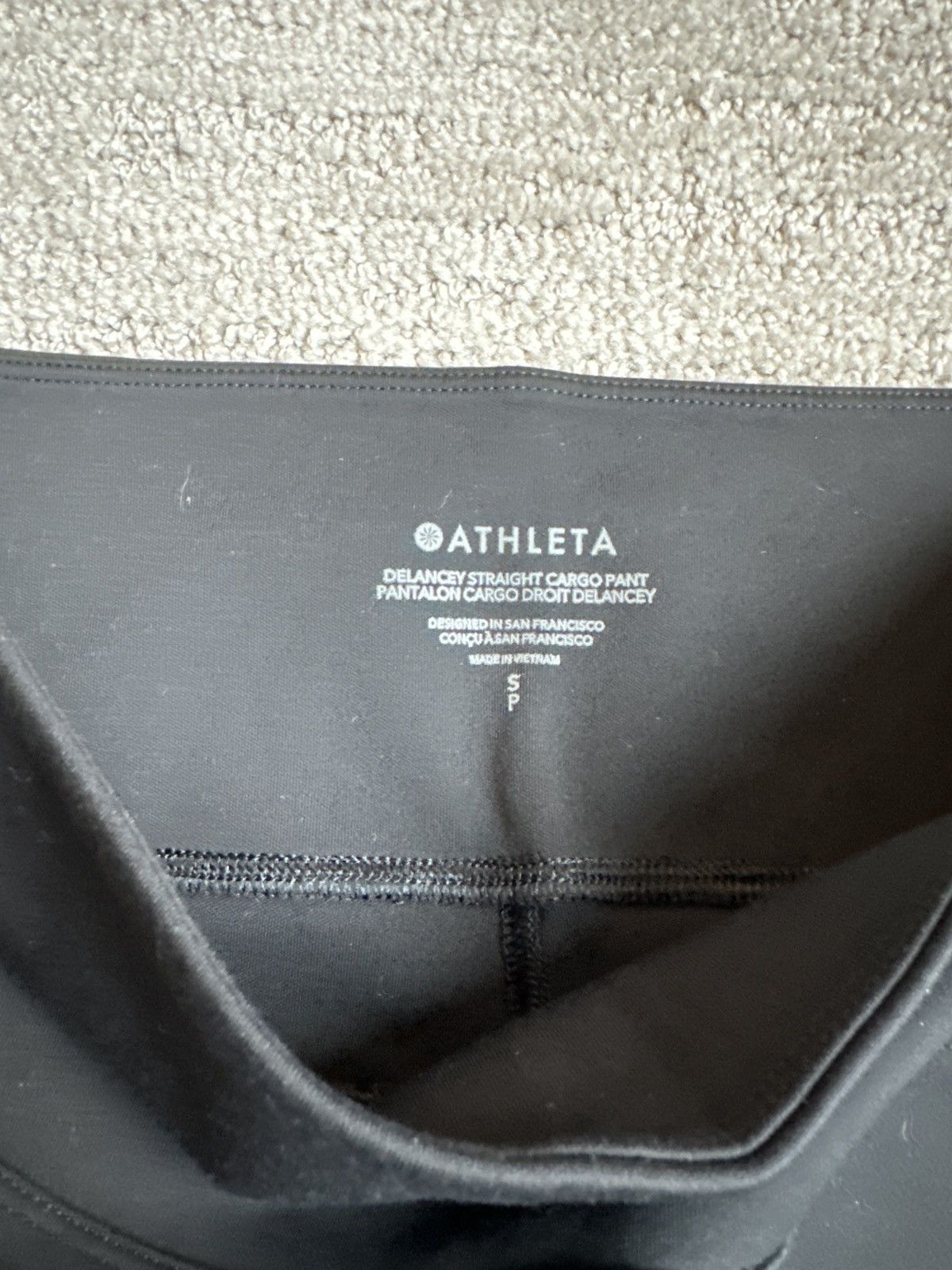 Athleta Delaney straight cargo pant Size 27" / US 4 / IT 40 - 1 Thumbnail