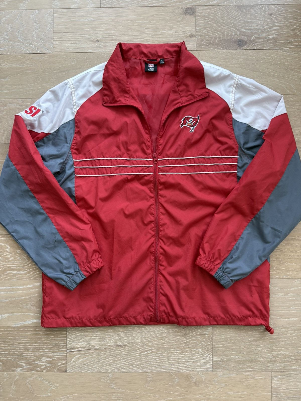 NFL Tampa Bay Buccaneers lightweight collared windbreaker Size US XL / EU 56 / 4 - 13 Thumbnail
