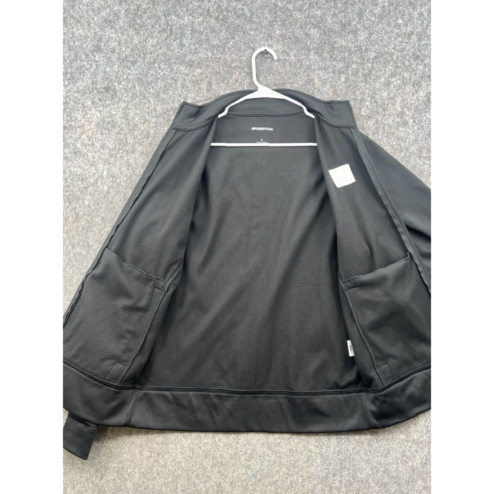 Honda Sport-Tek Soft Shell Jacket Black Unisex Size S Sport-Tek Honda Gillman Logo Medical, Automotive, or Professional Workwear (No Personalization) Size US S / EU 44-46 / 1 - 7 Thumbnail
