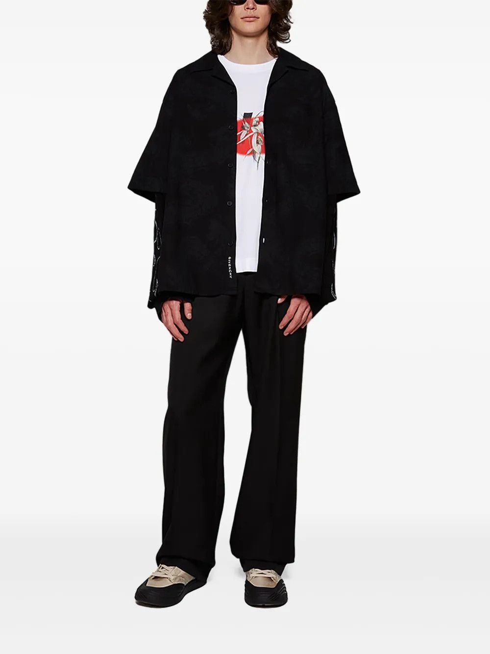 Givenchy o1mle0326 Chinese new Year Shirt in Black Size US S / EU 44-46 / 1 - 2 Thumbnail