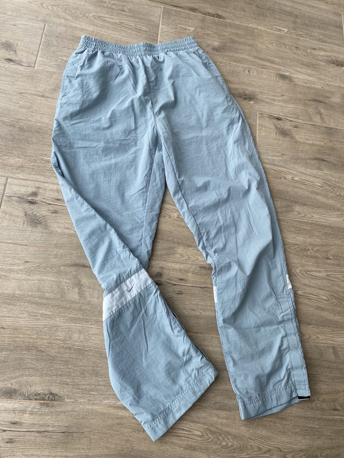 Nike × Vintage Nike Vintage Nylon Sweatpants Size US 30 / EU 46 - 2 Thumbnail