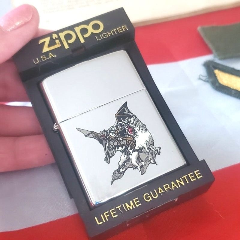 Zippo Vintage Zippo Lighter–Bat & Demon & Woman in Battle–1997 NIB Size ONE SIZE - 1 Thumbnail