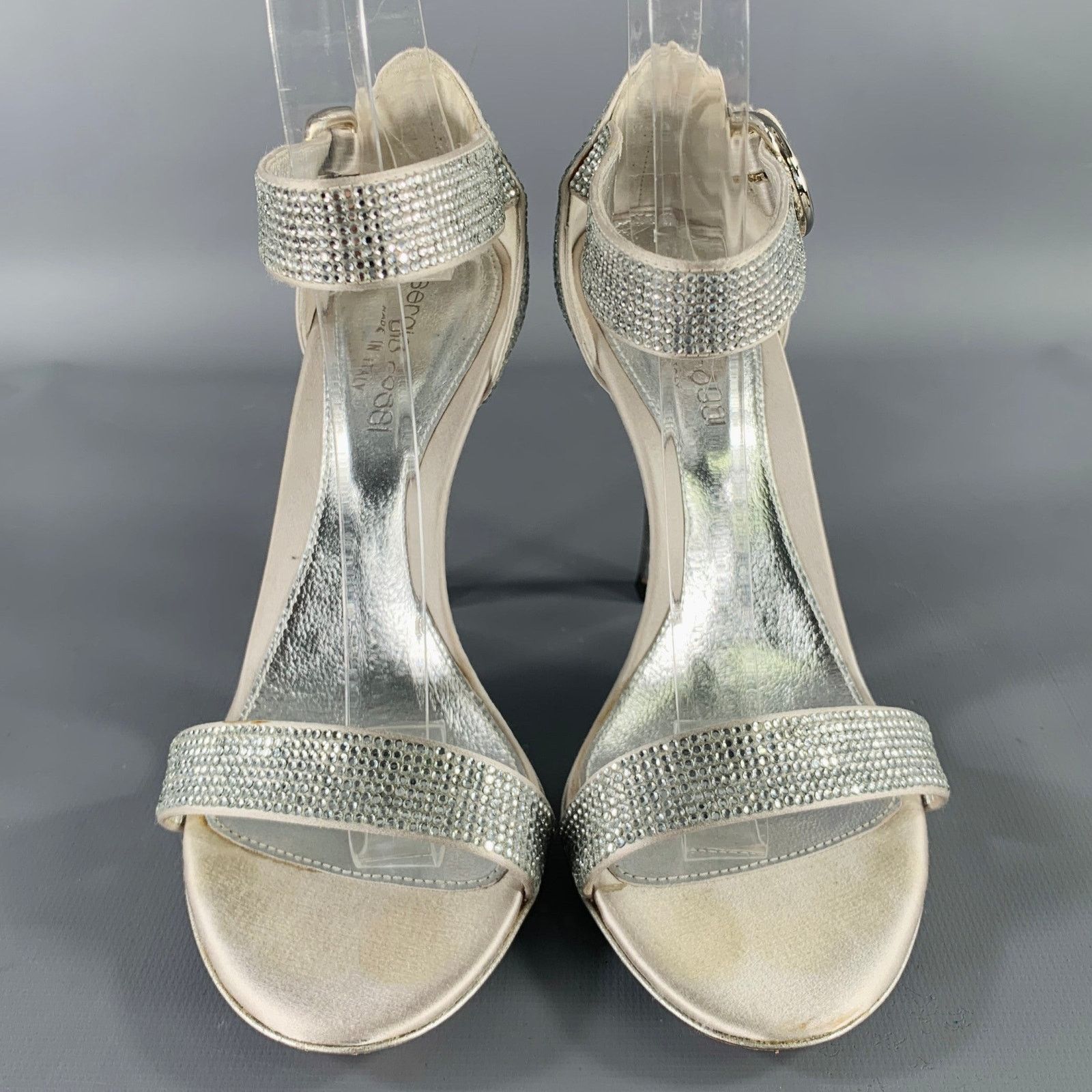 Sergio Rossi SERGIO ROSSI Size 5.5 Silver Grey Silk Ankle Strap Sandals Size US 5.5 / IT 35.5 - 4 Thumbnail
