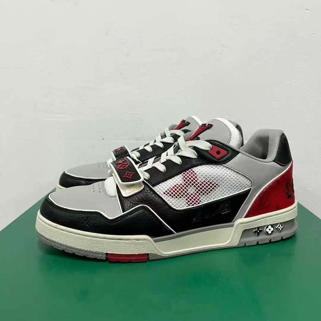 Louis Vuitton Multi Color Lowtop Sneakers Size 10 Size US 10 / EU 43 - 1 Thumbnail