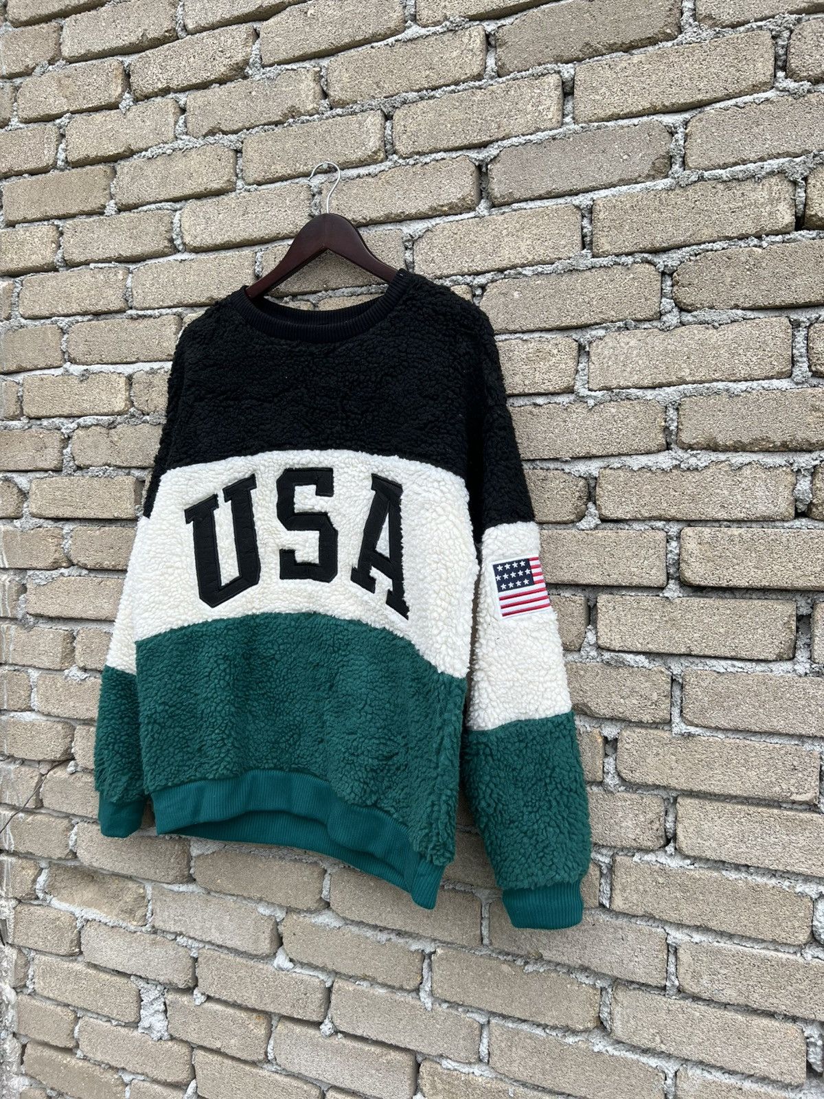 Vintage Sweatshirt Fleece USA Size US M / EU 48-50 / 2 - 4 Thumbnail