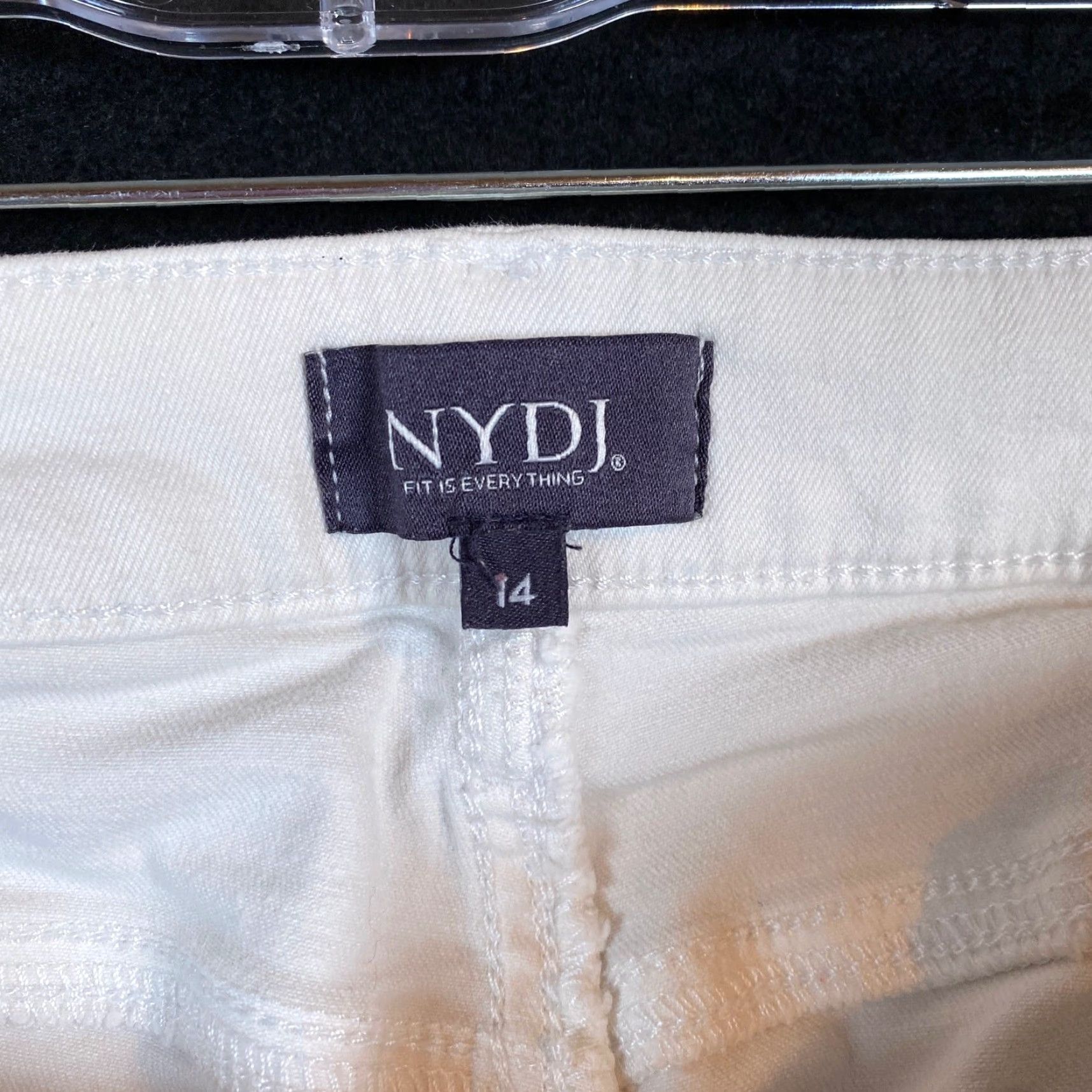 NYDJ NYDJ Not You Daughters Jeans Womens White Sheri Slim Capri Cropped Stretch 14 Size 36" / US 14 / IT 50 - 4 Thumbnail