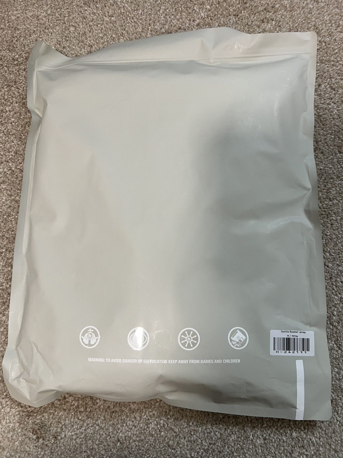 HIDDEN Hidden NY baseball jersey Size US M / EU 48-50 / 2 - 8 Thumbnail