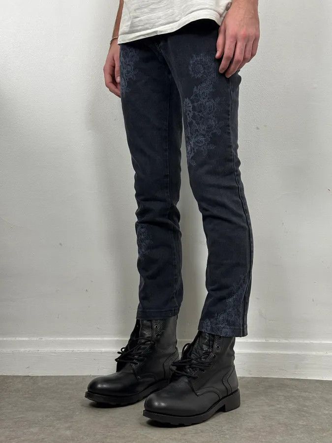 Jean Paul Gaultier 2000s Jean Paul Gaultier Fossils Deep Blue Denim Jeans Size 24" / US 00 / IT 34 - 3 Thumbnail