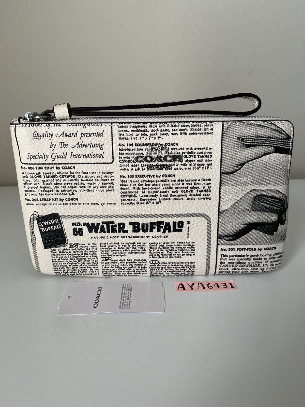 Coach Coach Large Corner Zip Wristlet With Newspaper Print Size ONE SIZE - 2 Thumbnail
