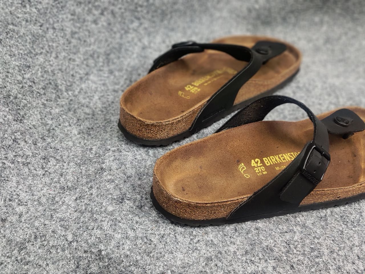 Birkenstock Birkenstock Gizeh Birko-Flor Sandal Leather Black Shoes Size US 9 / EU 42 - 6 Thumbnail