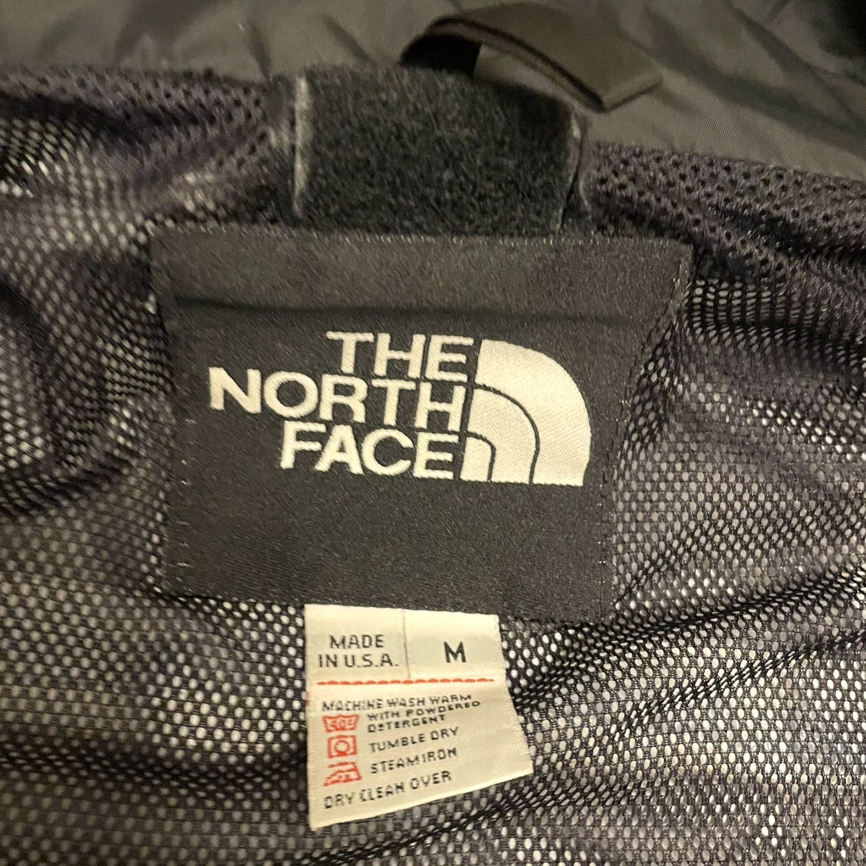 The North Face VINTAGE The North Face Mountain Light Gore-Tex Jacket Mens M USA Royal Blue Windbreaker Water Resistant Size US M / EU 48-50 / 2 - 5 Thumbnail