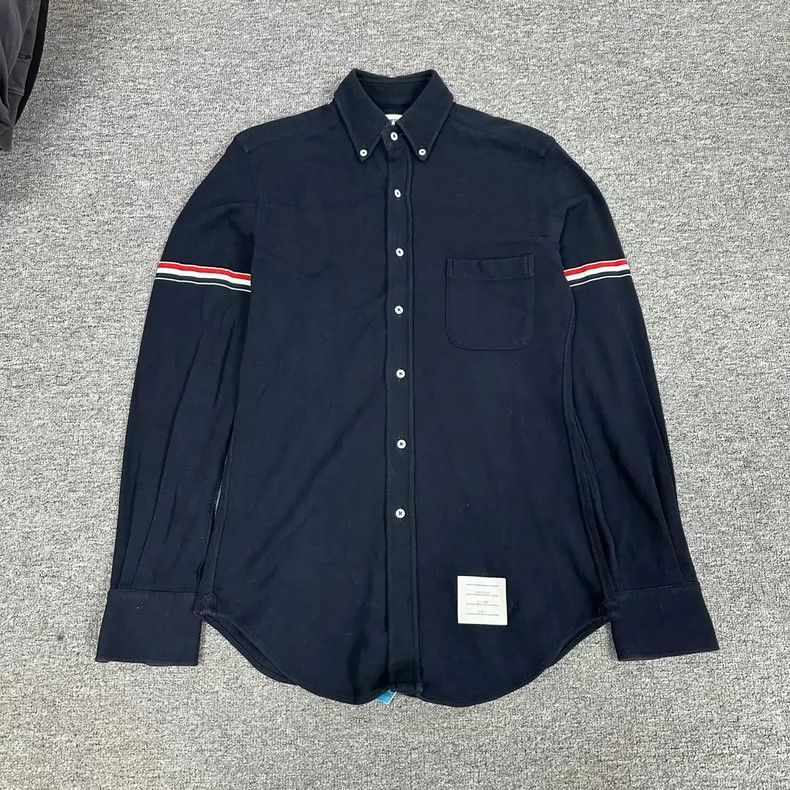 Thom Browne Thom Browne Double cuff dark blue shirt Size US S / EU 44-46 / 1 - 1 Thumbnail