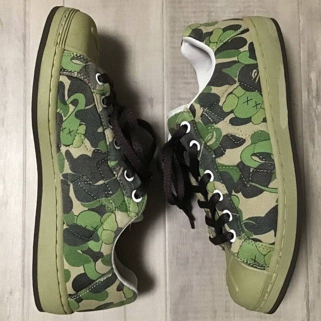 Bape BAPE × KAWS ULTRA SKULL STA sneakers Bendy ABC camo NIGO APE Size US 9.5 / EU 42-43 - 4 Thumbnail