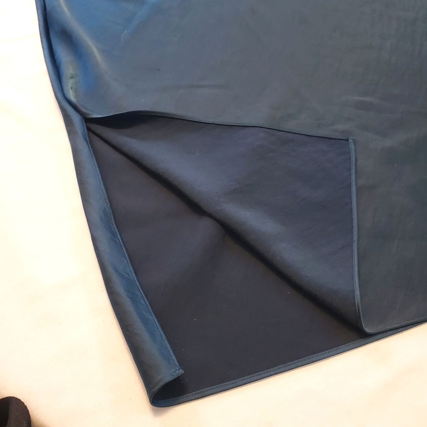 Vintage Universal Standard Womens Green Satin Midi Skirt Large Evening Date Size 36" / US 14 / IT 50 - 3 Thumbnail