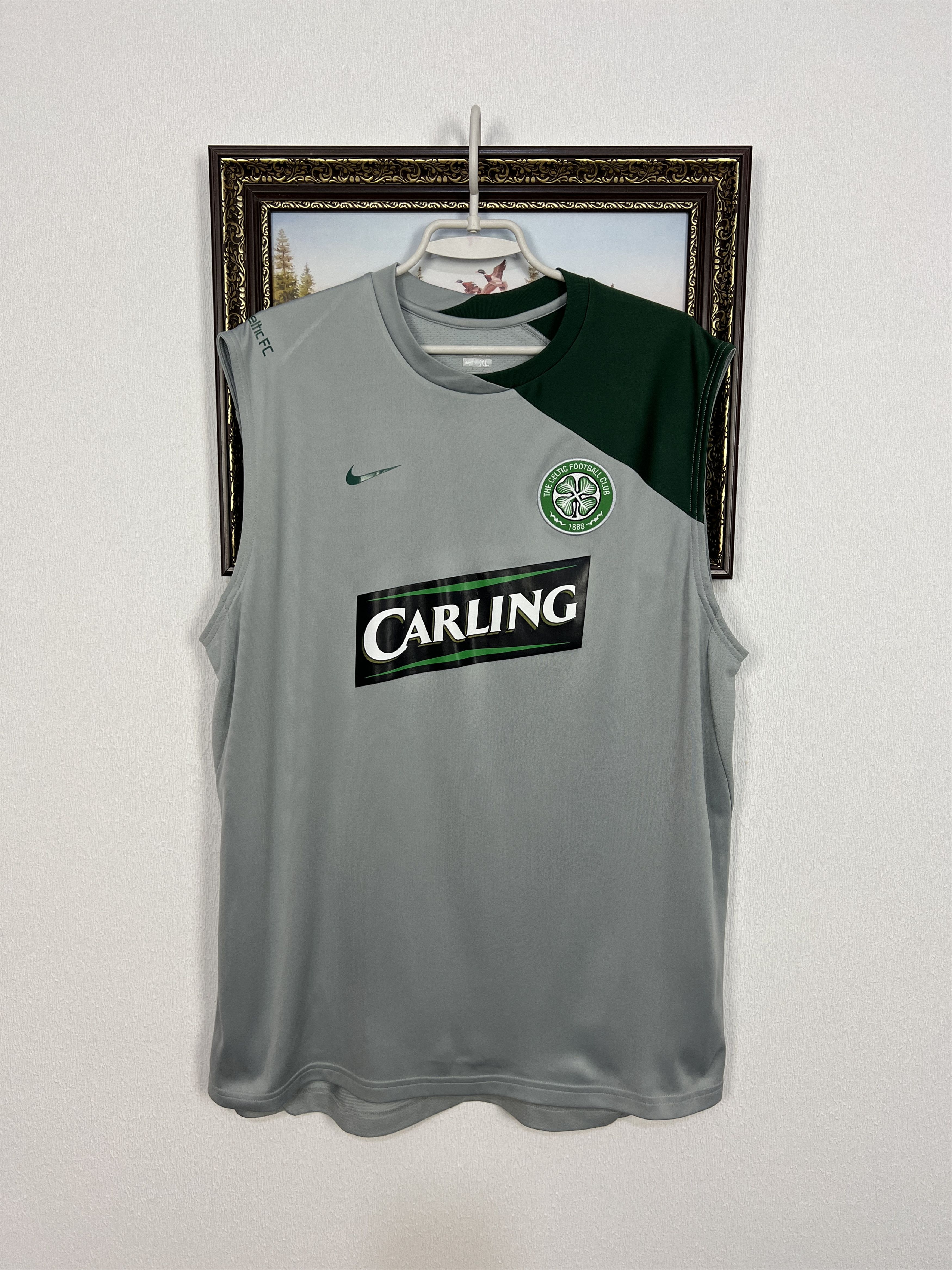 Nike Vintage Nike Celtic Football Train Shirt Vest Soccer Jersey Size US XL / EU 56 / 4 - 1 Thumbnail
