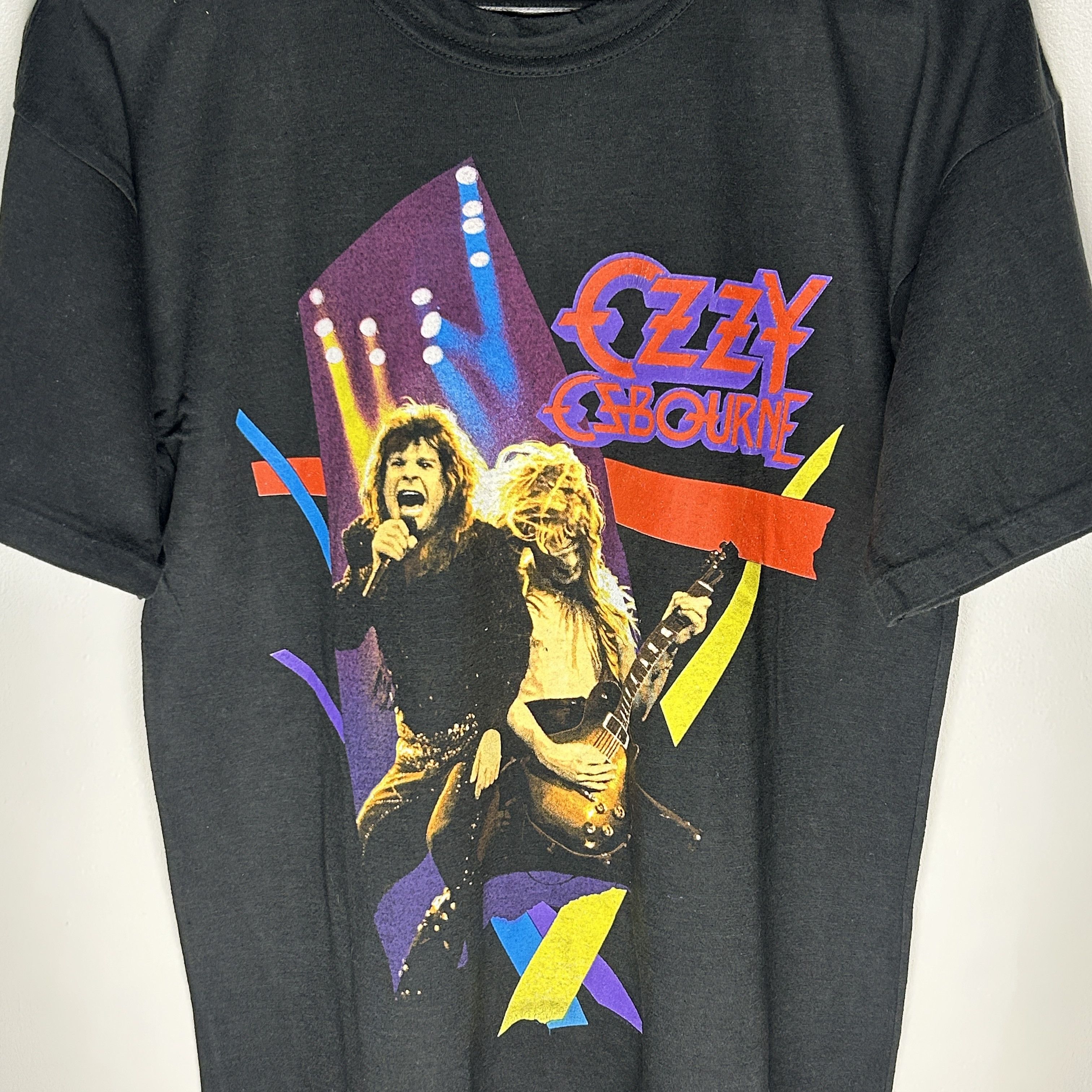 Band Tees Vintage Ozzy Osbourne 1989 Tour Band T-shirt Size US L / EU 52-54 / 3 - 3 Thumbnail