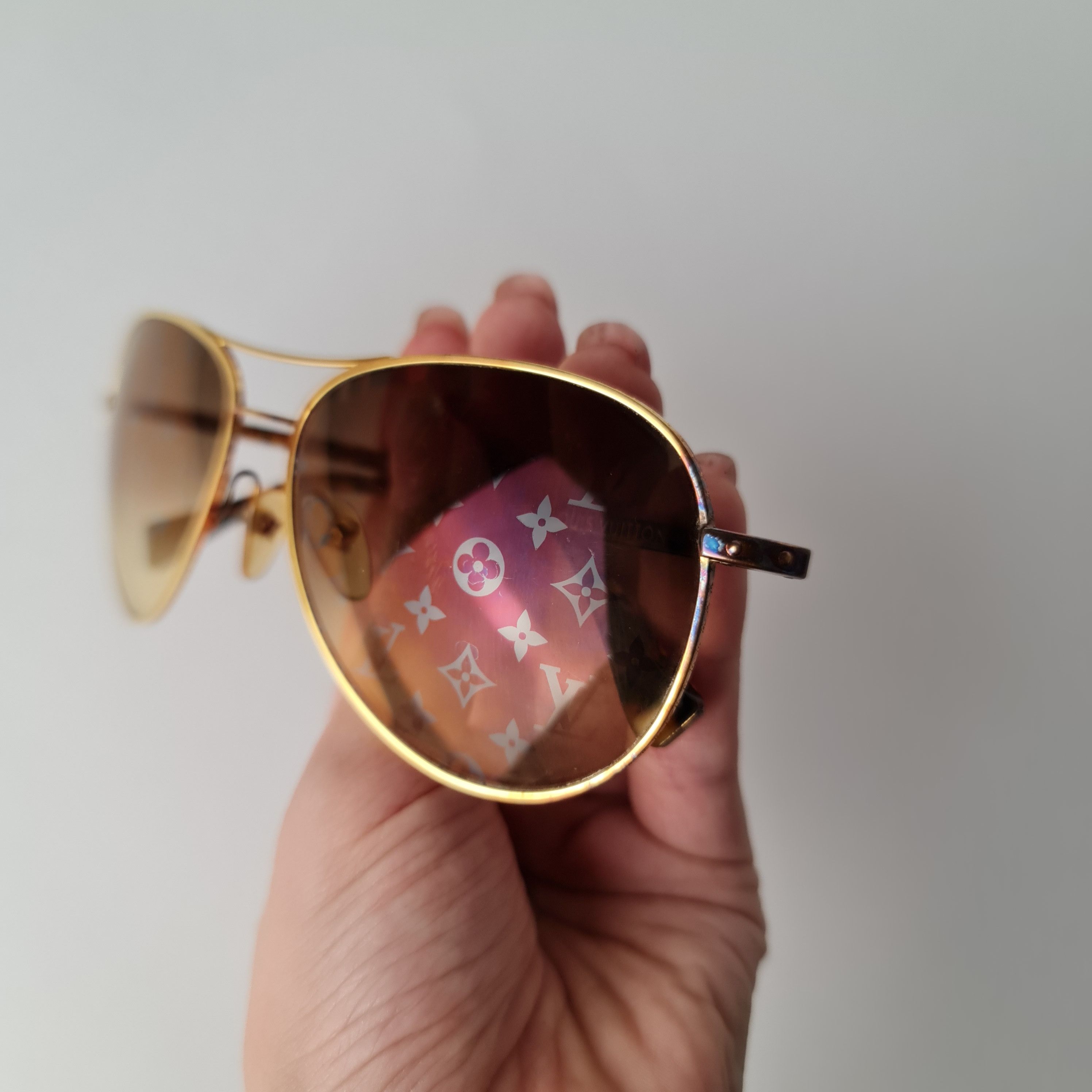Louis Vuitton Louis Vuitton Goldtone Monogram Pilote Sunglasses Size ONE SIZE - 14 Thumbnail