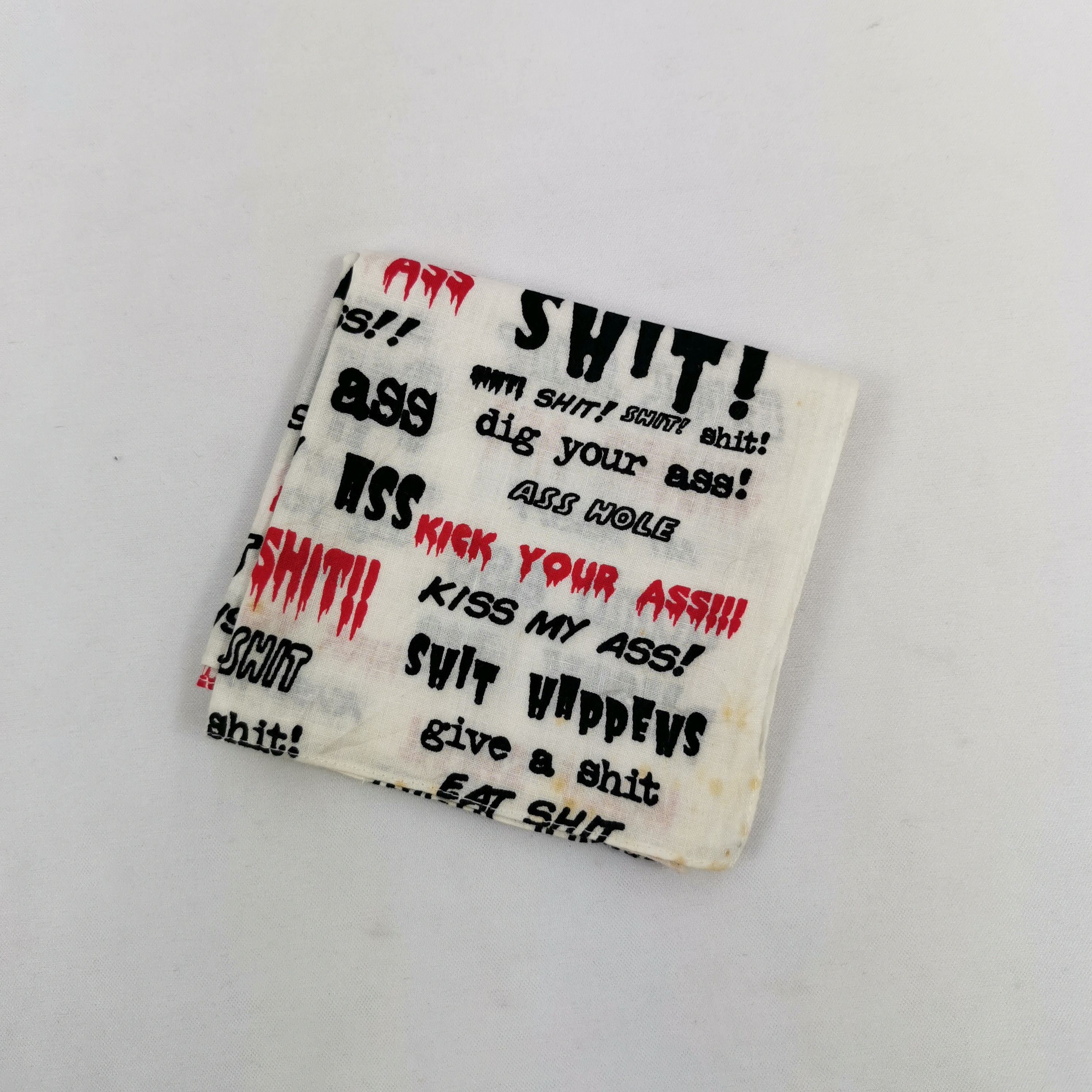 Japanese Brand Vintage Dumb Bitch Handkerchief Pocket Square Bandana Size ONE SIZE - 4 Thumbnail