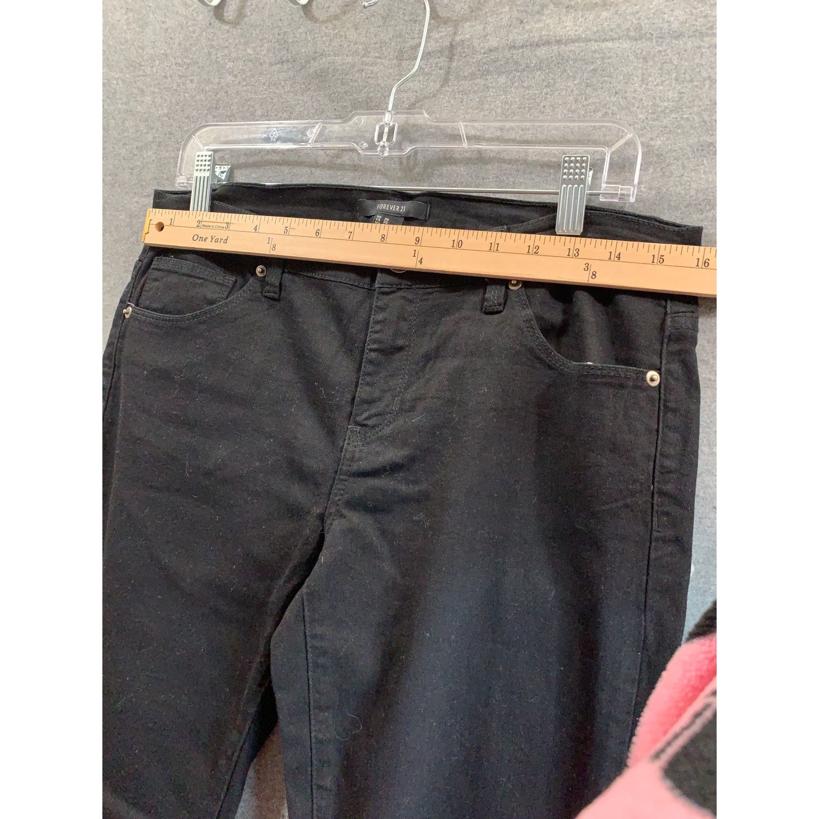 Forever 21 FOREVER 21 Jeans Women Size 30 Black Jeans Size 30" / US 8 / IT 44 - 4 Thumbnail
