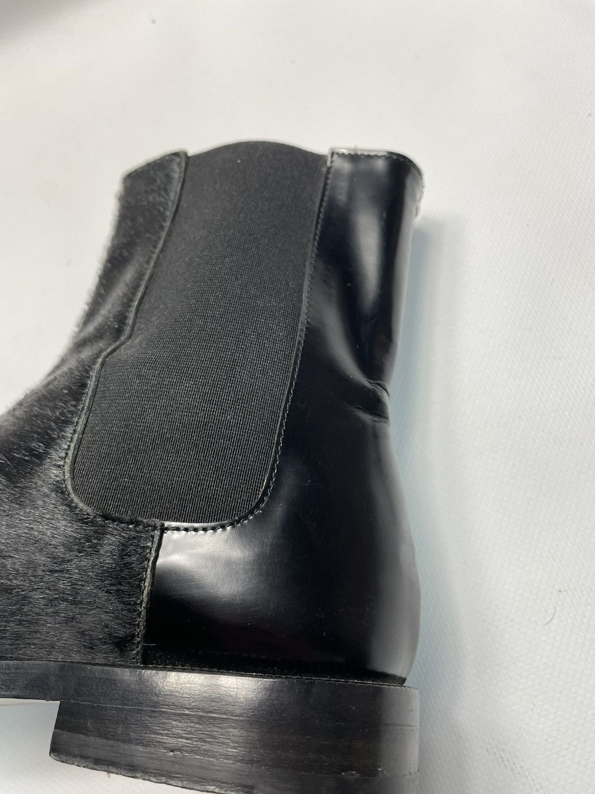 Maison Margiela Maison Margiela Tabi Pony Hair Chelsea Boots Black Size 38.5 Size US 8.5 / IT 38.5 - 8 Thumbnail