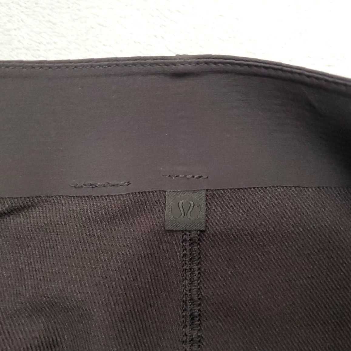 Lululemon Lululemon Eskar Pants Womens 6 Charcoal Water Repellent Highrise Relaxed Ankle Size 28" / US 6 / IT 42 - 5 Thumbnail
