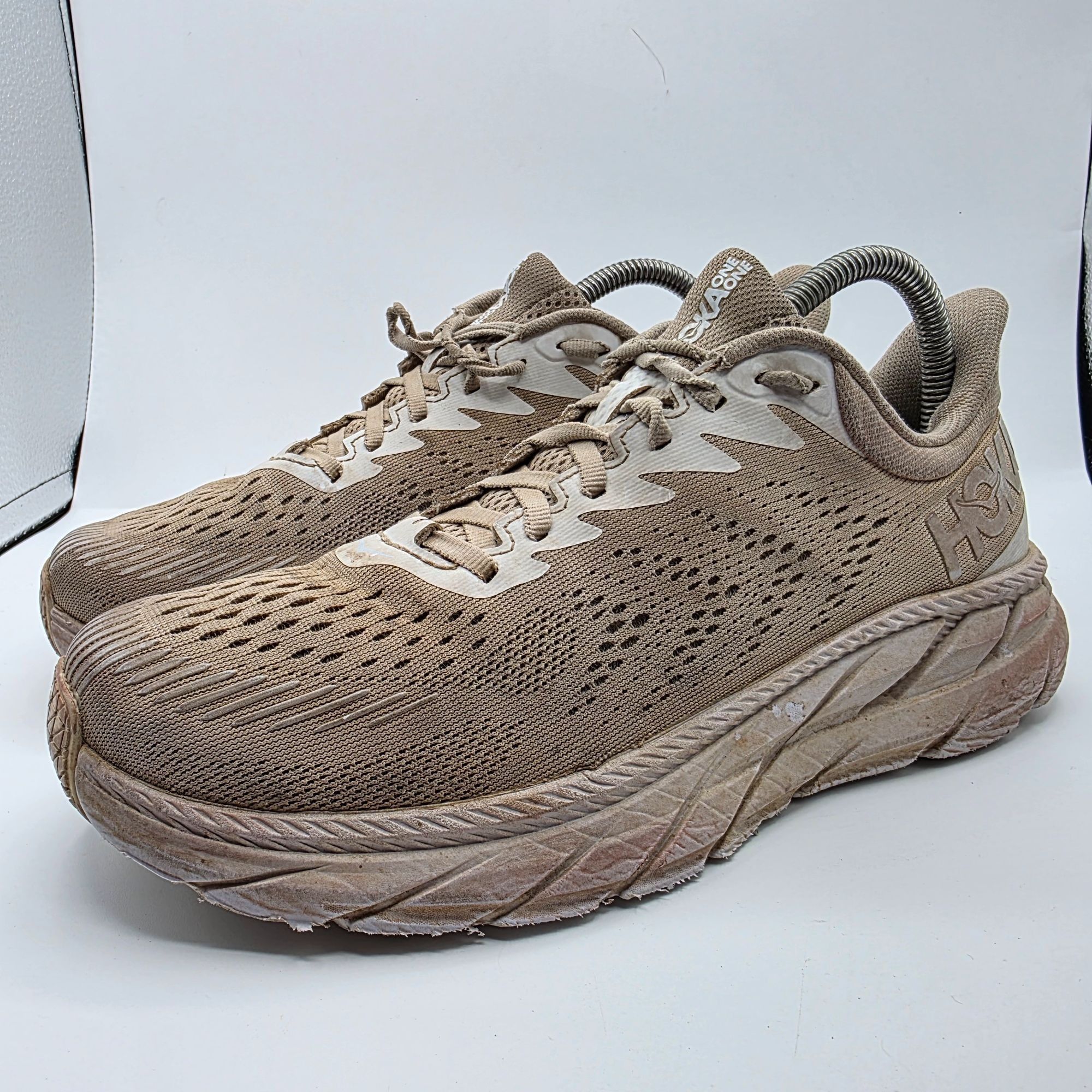 Hoka Hoka One One Clifton 7 Womens Size 9.5 White Sneaker Shoes A Size US 9.5 / IT 39.5 - 4 Thumbnail