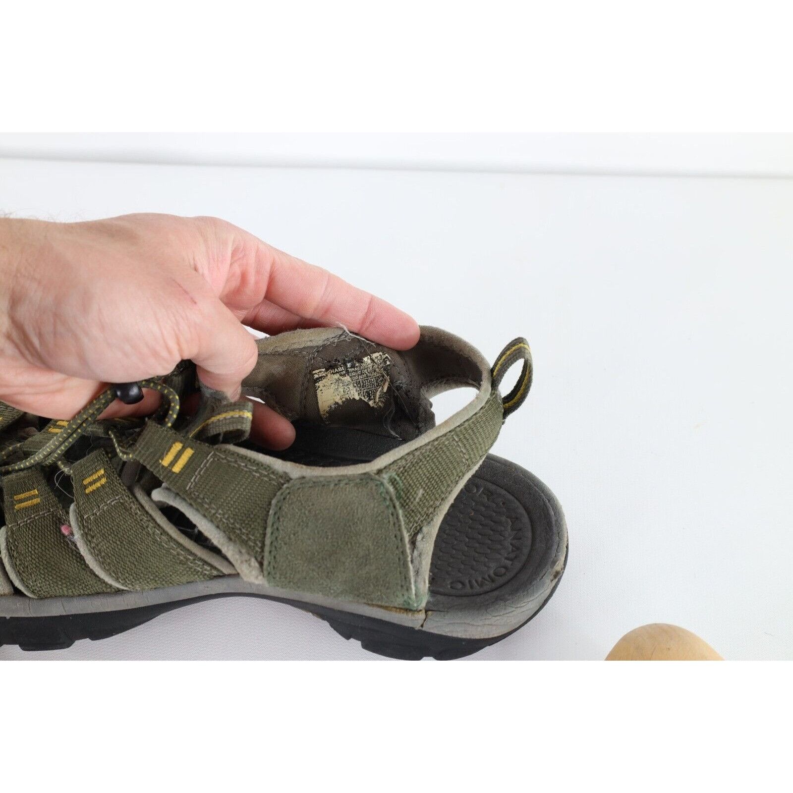 KEEN Keen Distressed Waterproof H2 Hiking Outdoor Trail Sandals Size US 11 / EU 44 - 6 Thumbnail