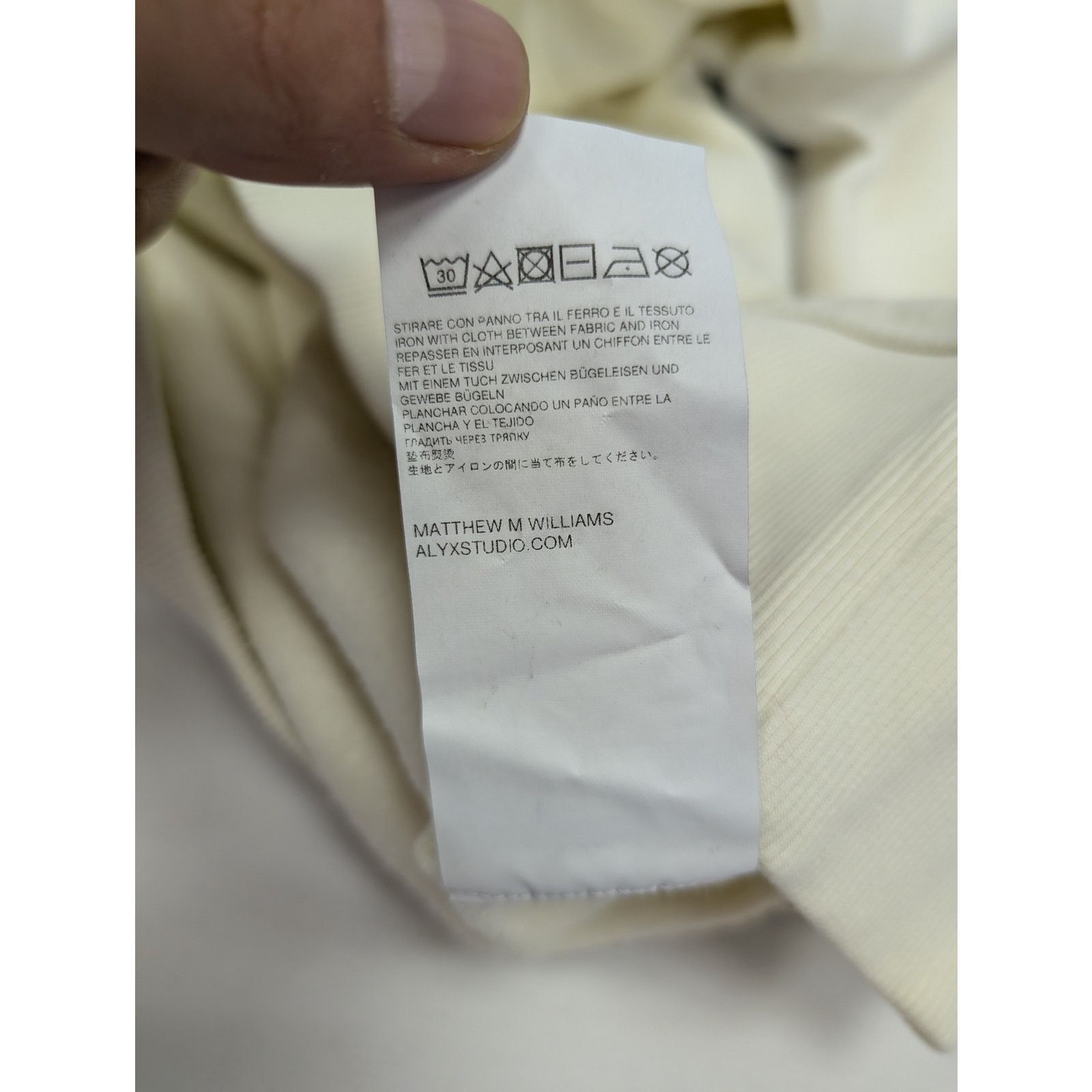 1017 ALYX 9SM o1rshd1 Hoodie Fleece with Raw Cut Hood in off-White Size US XXL / EU 58 / 5 - 22 Thumbnail