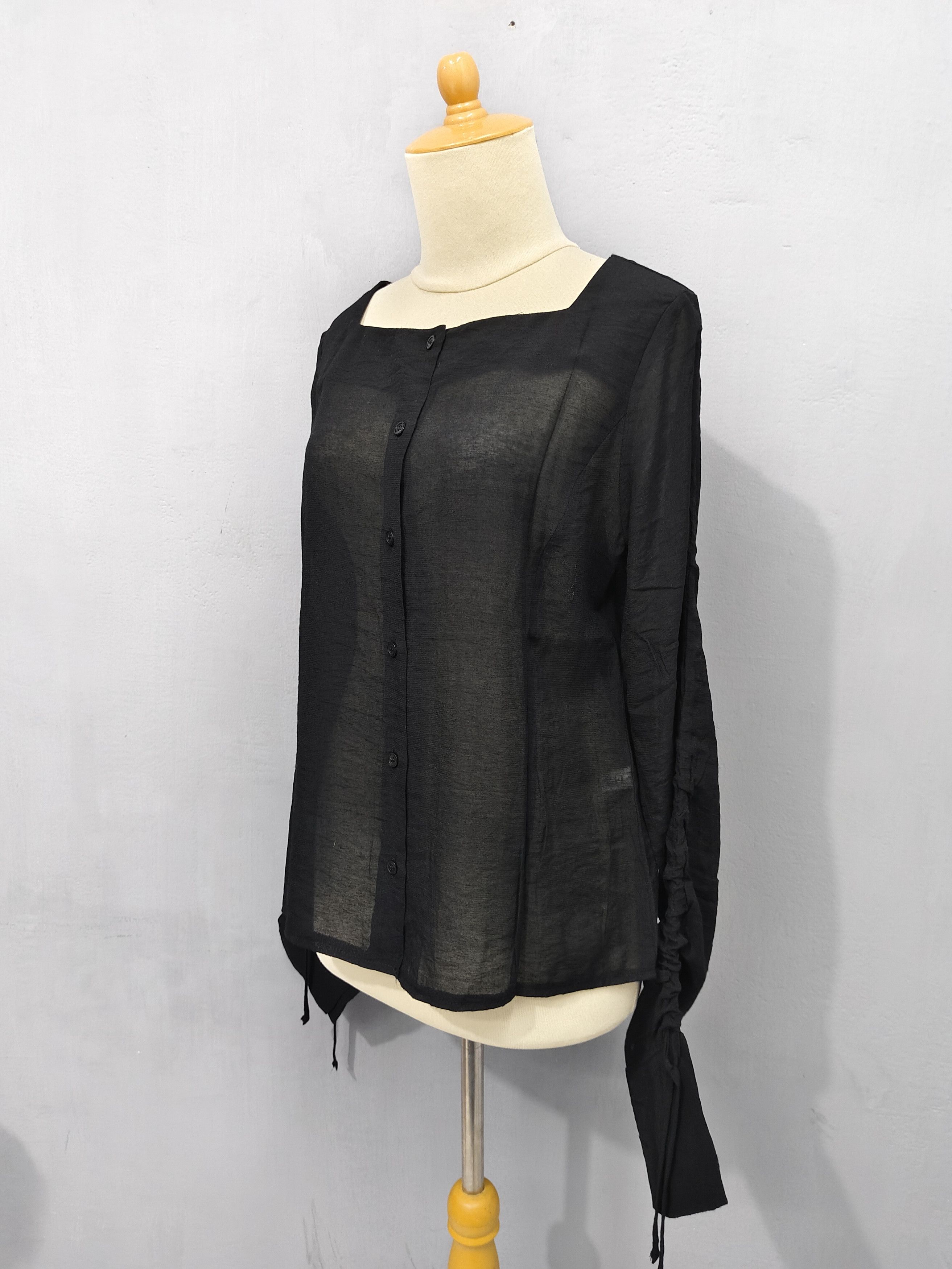 Japanese Brand JS🇯🇵 Dark Minimalist Flared Cuff Gothic Blouse Size M / US 6-8 / IT 42-44 - 3 Thumbnail