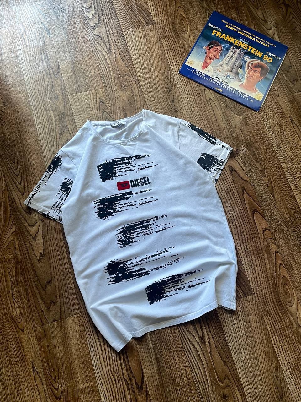 Other Mens Vintage Diesel T-shirt y2k distressed big logo rare 90s Size US XL / EU 56 / 4 - 2 Thumbnail