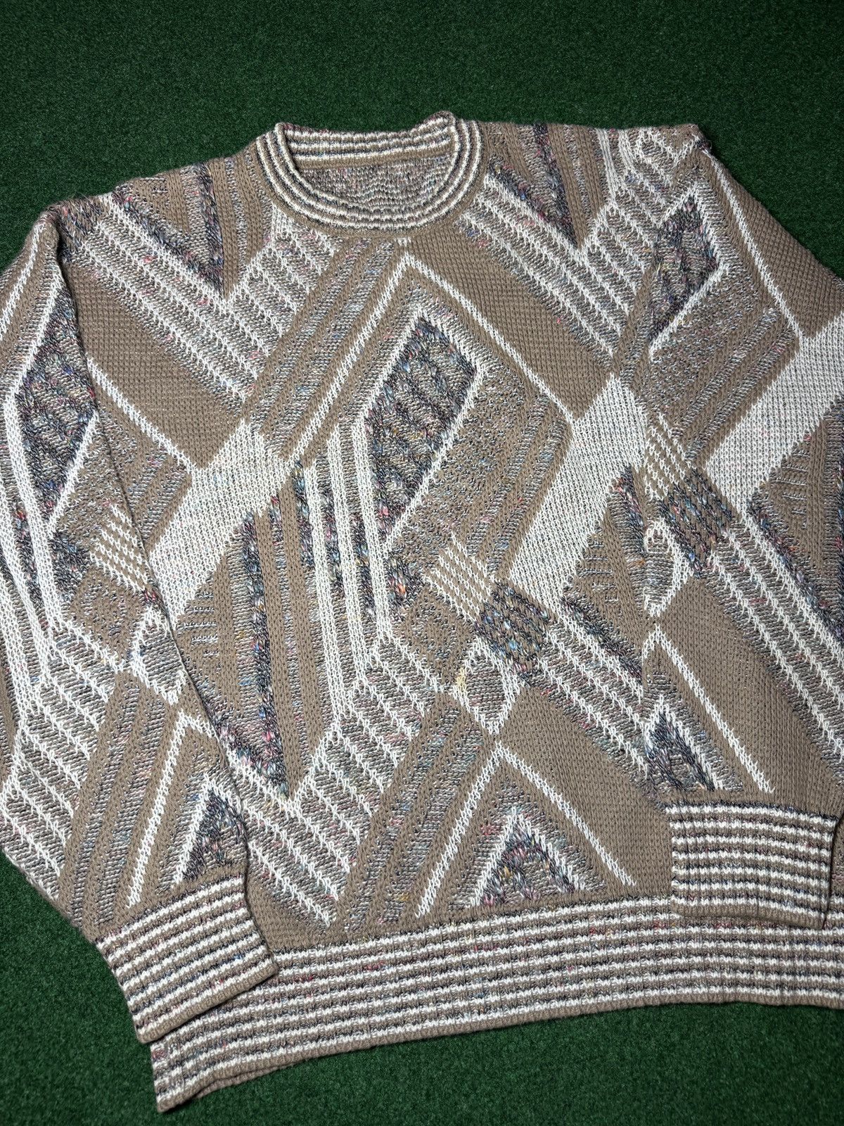 Vintage Vintage 90s Abstract Knit Pullover Coogi Style Sweater Size US L / EU 52-54 / 3 - 2 Thumbnail