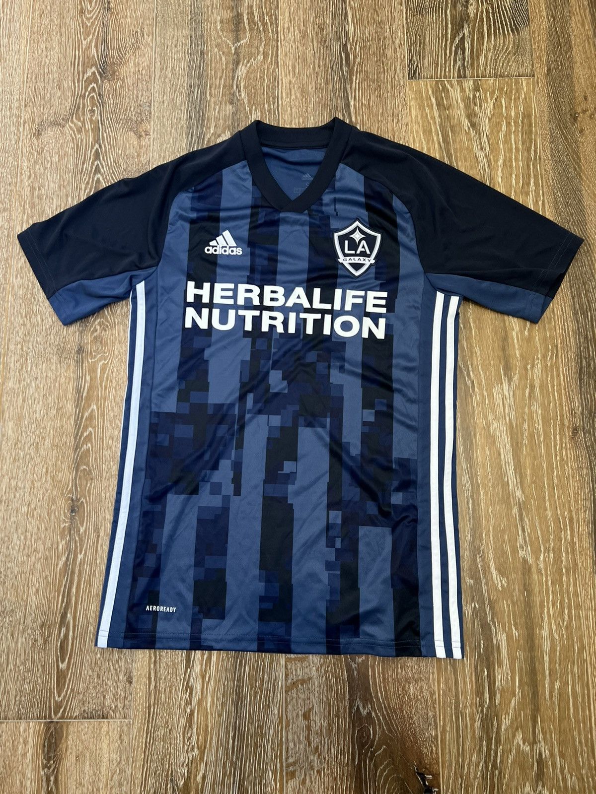 Adidas Adidas LA Galaxy soccer football kit jersey Size US S / EU 44-46 / 1 - 1 Thumbnail
