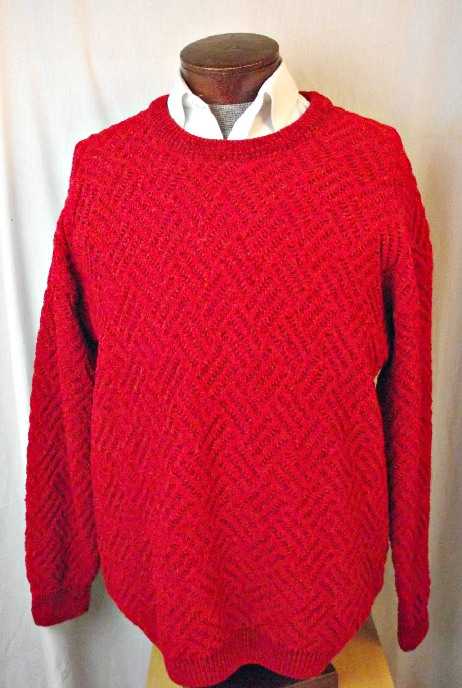 Tundra Canada CHUNKY Vtg Tundra Canada Mens Textured Sweater Red w/ Black Size US XL / EU 56 / 4 - 2 Thumbnail