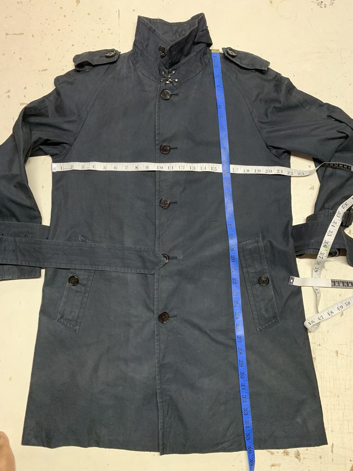 Burberry Burberry London coats black classic design Size M / US 6-8 / IT 42-44 - 20 Thumbnail