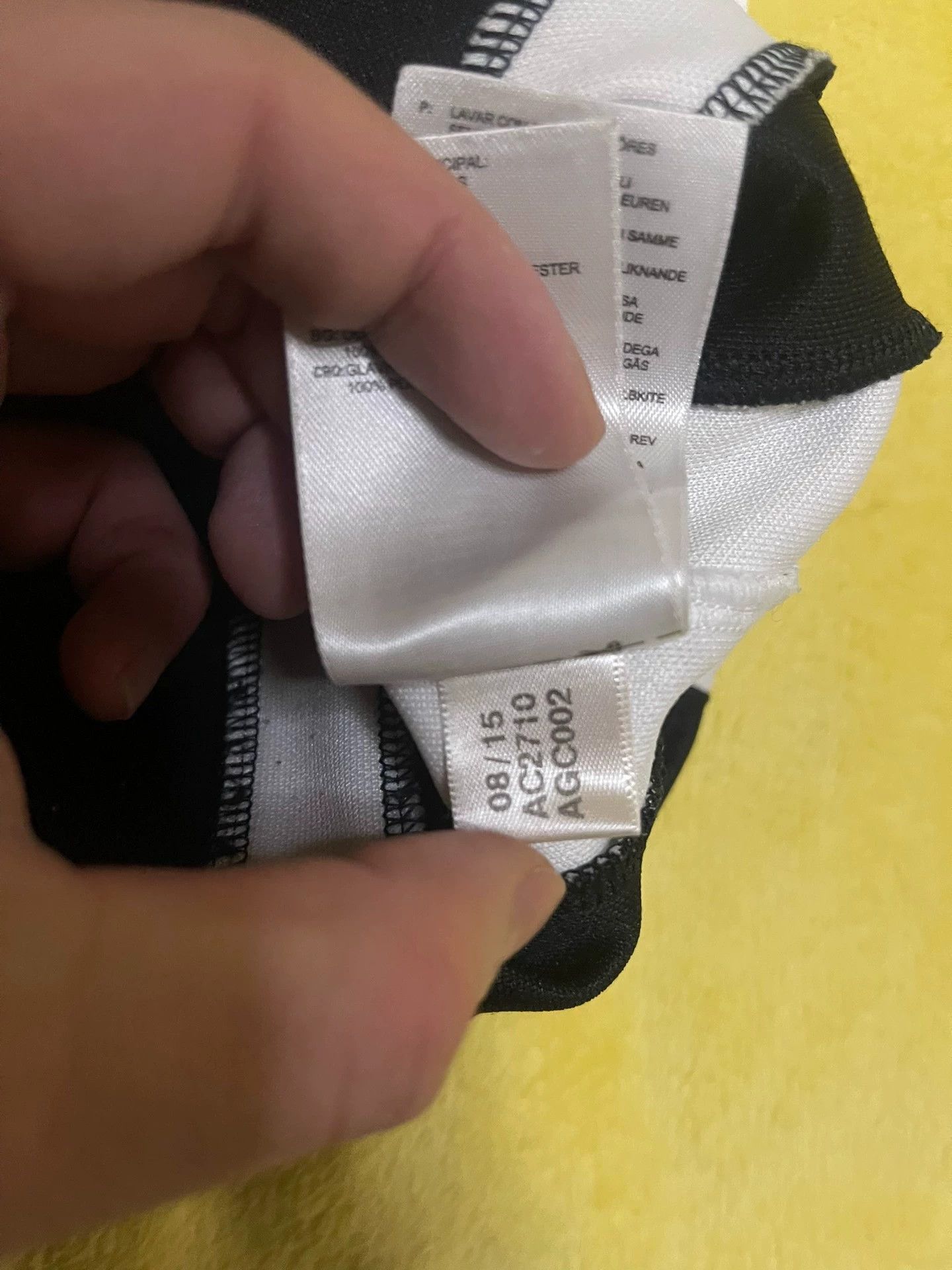 Palace Palace x Adidas Black White Panda Big Triangle Jersey M Size US M / EU 48-50 / 2 - 7 Thumbnail