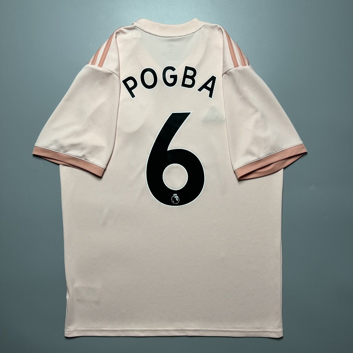 Vintage MAN UNITED ADIDAS 2018/2019 SOCCER AWAY JERSEY #6 POGBA Size US L / EU 52-54 / 3 - 1 Thumbnail
