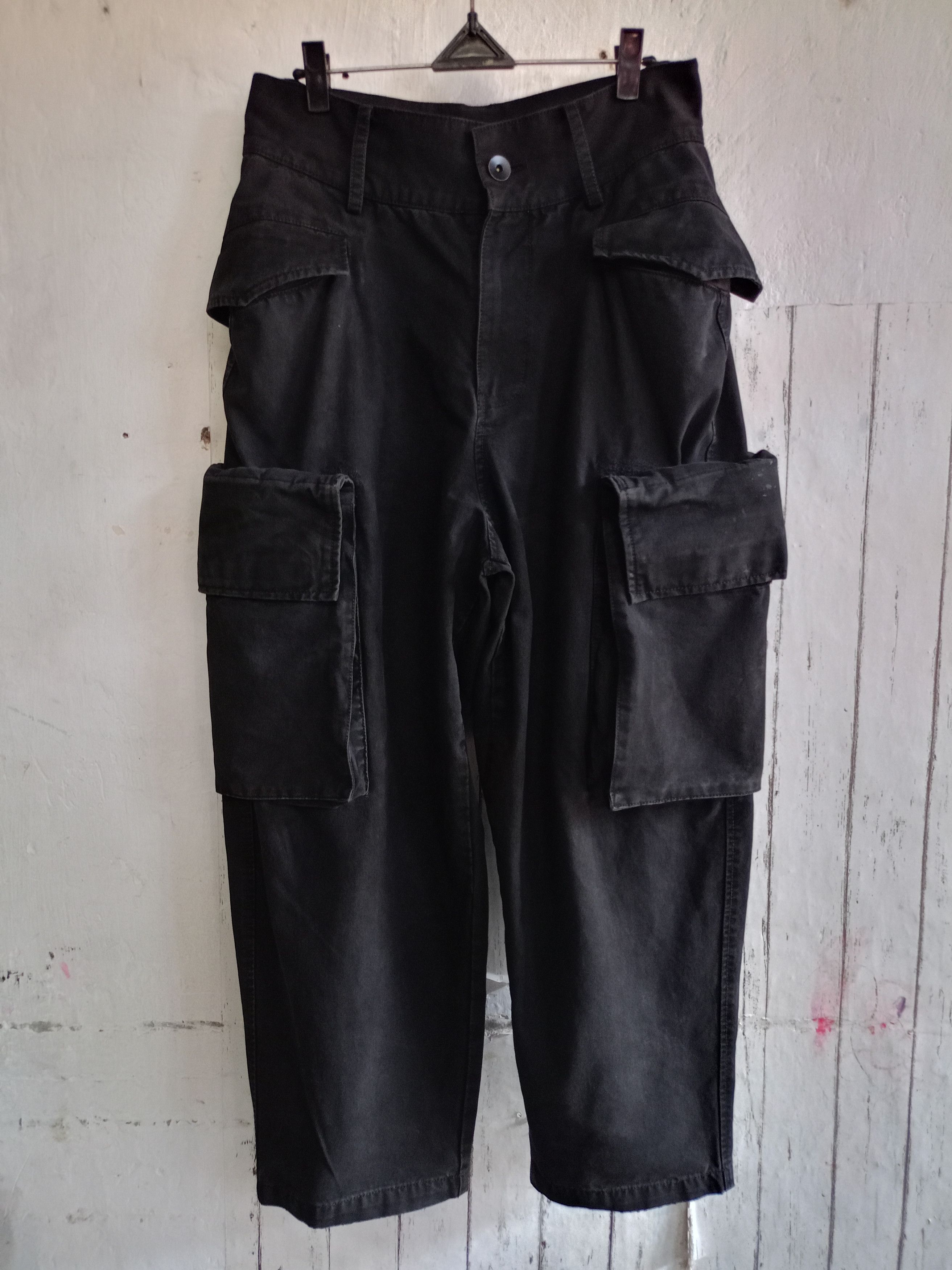 Designer × Japanese Brand Umamiism 3D Pocket Cargo pants Size US 30 / EU 46 - 1 Thumbnail