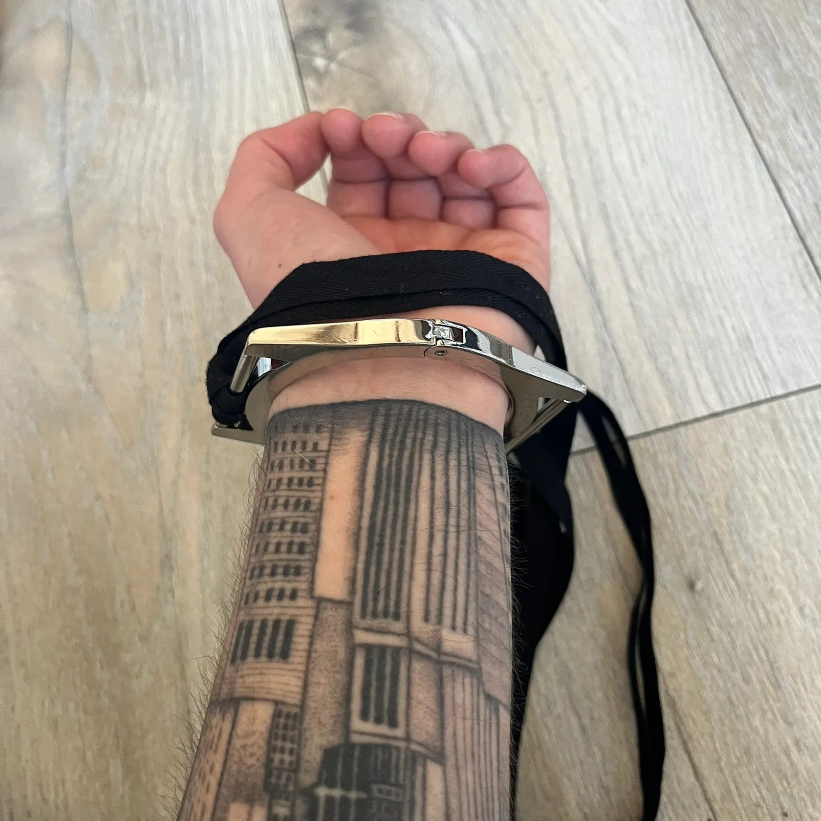 H&M × Maison Margiela Maison Margiela x H&M AW09 Enlarged Watch Frame Bracelet Size ONE SIZE - 5 Thumbnail
