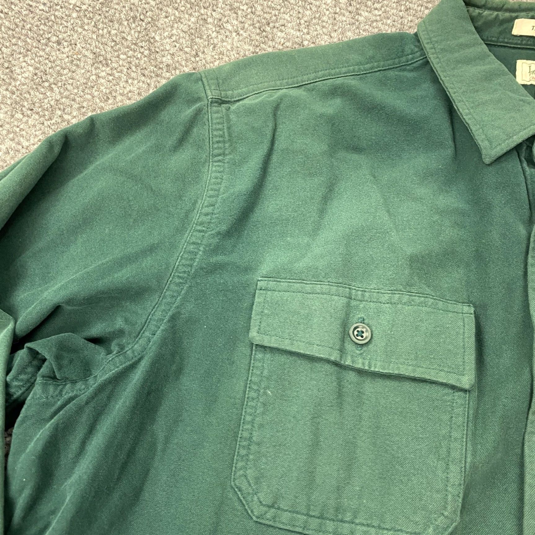 Vintage L.L. Bean Vintage Flannel Button-Up Shirt Mens 2XLT Green Long Sleeve Classic Fit Size US XXL / EU 58 / 5 - 6 Thumbnail